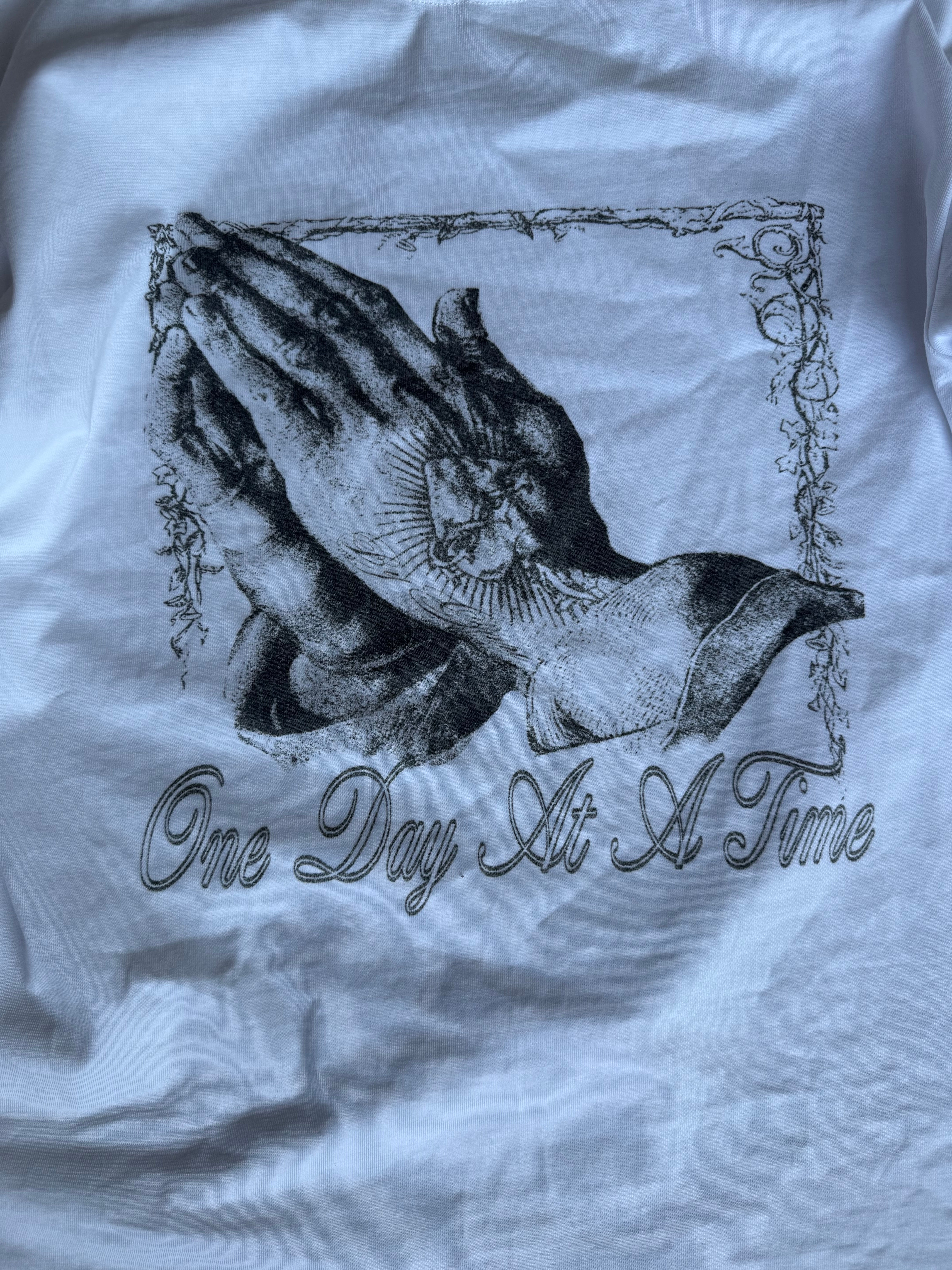 “ONE DAY AT A TIME” LAYERED TEE
